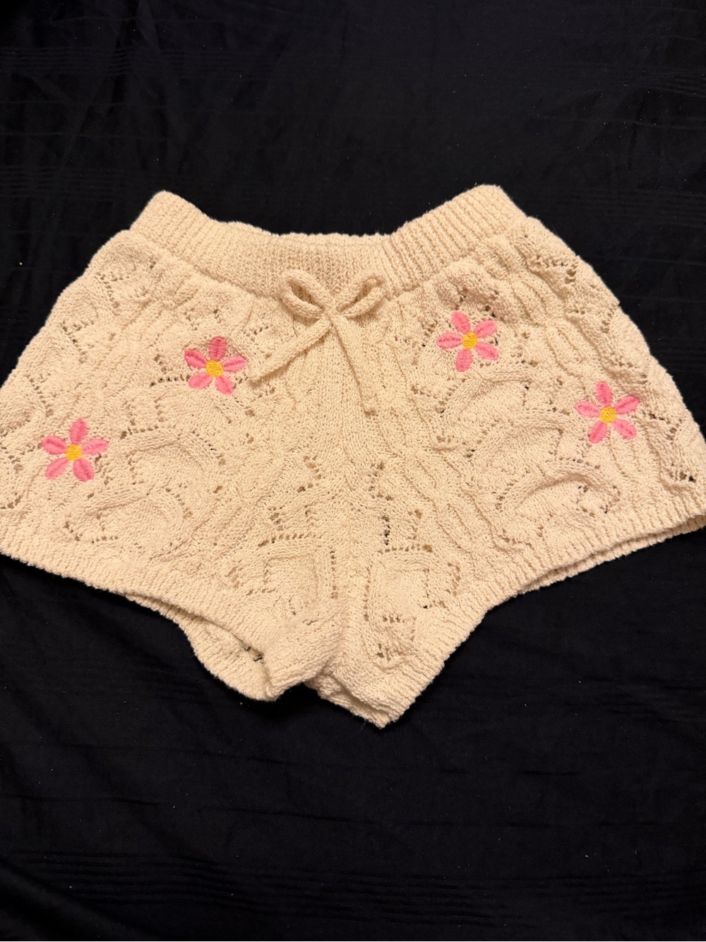 Zara Cream Knit Shorts with Pink Flower Appliques